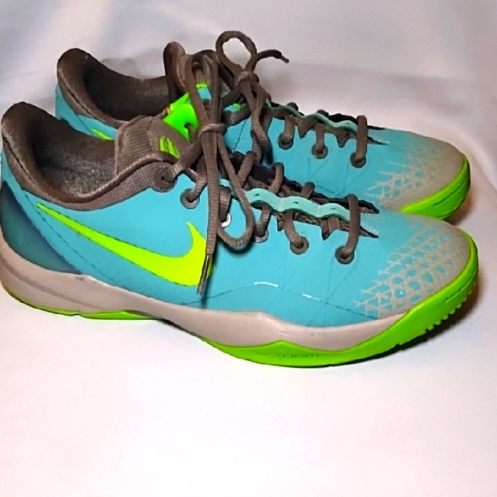 Nike Zoom Kobe Venomenon 4 Blue and Green Athletic Shoes
